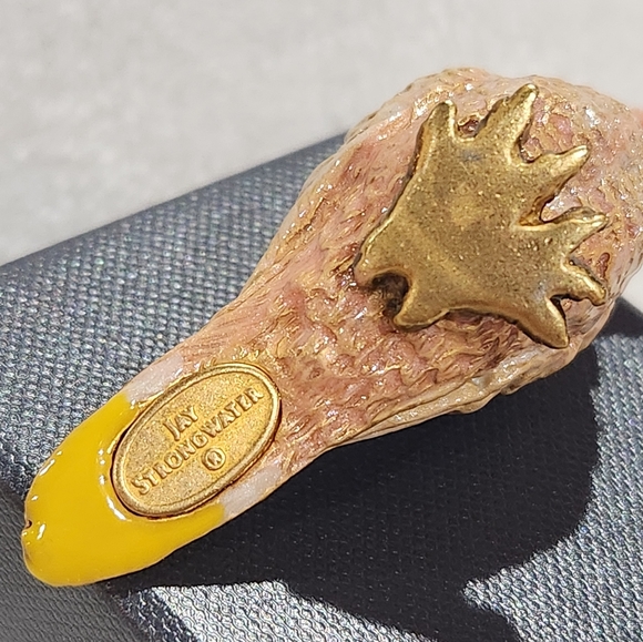 Jay Strongwater Mini Parrot Figurine - Picture 5 of 8